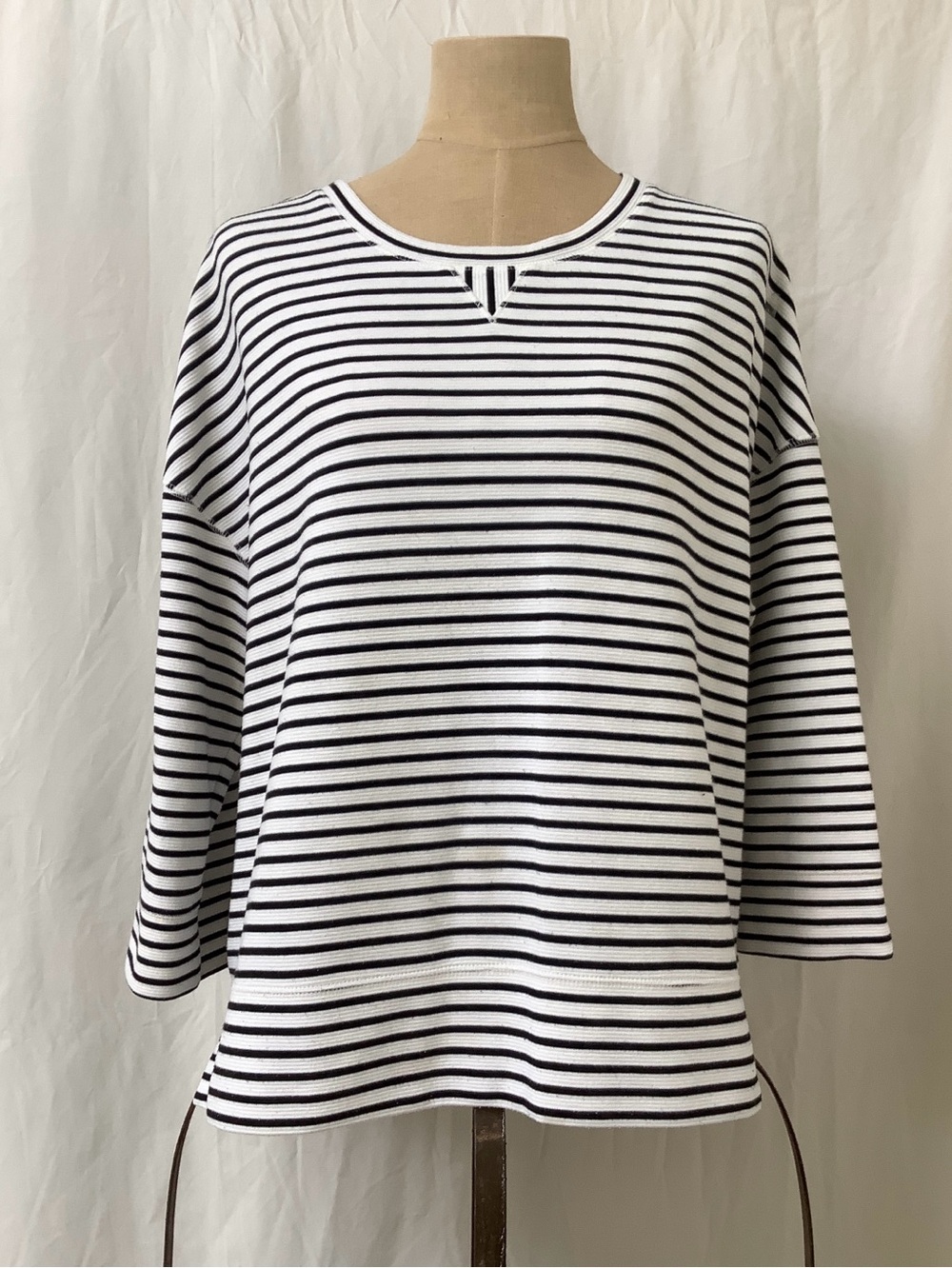 Lou & Grey Pullover Shirt Top-White with Black Stripes-Poly Blend-3/4 Sleeves-L